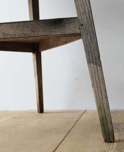 Early 19th Century Cricket Table