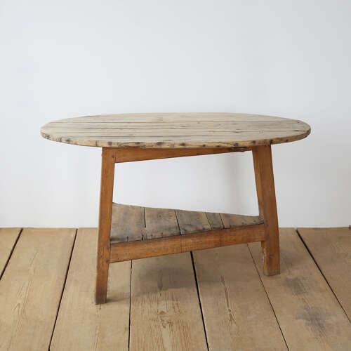 18th Century Oval Table