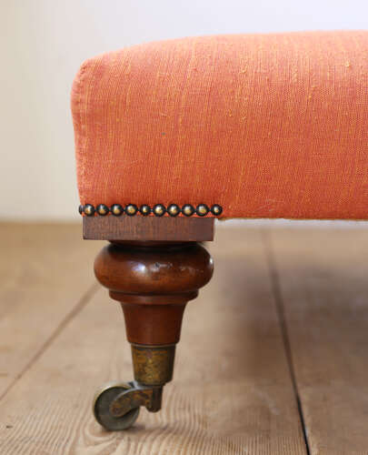 Bespoke Ottoman